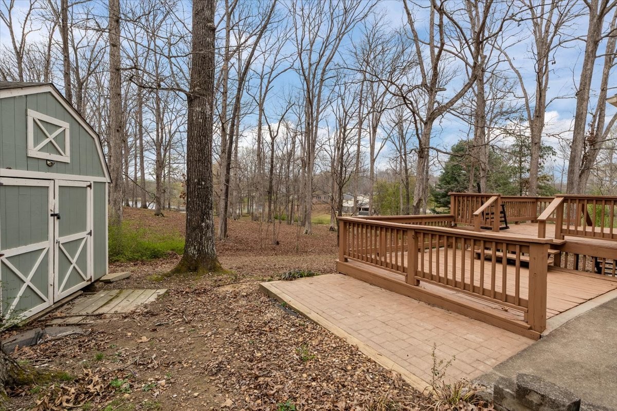 105 Clearwater Drive Tennessee Ridge, TN 37178 - Photo 45 of 67