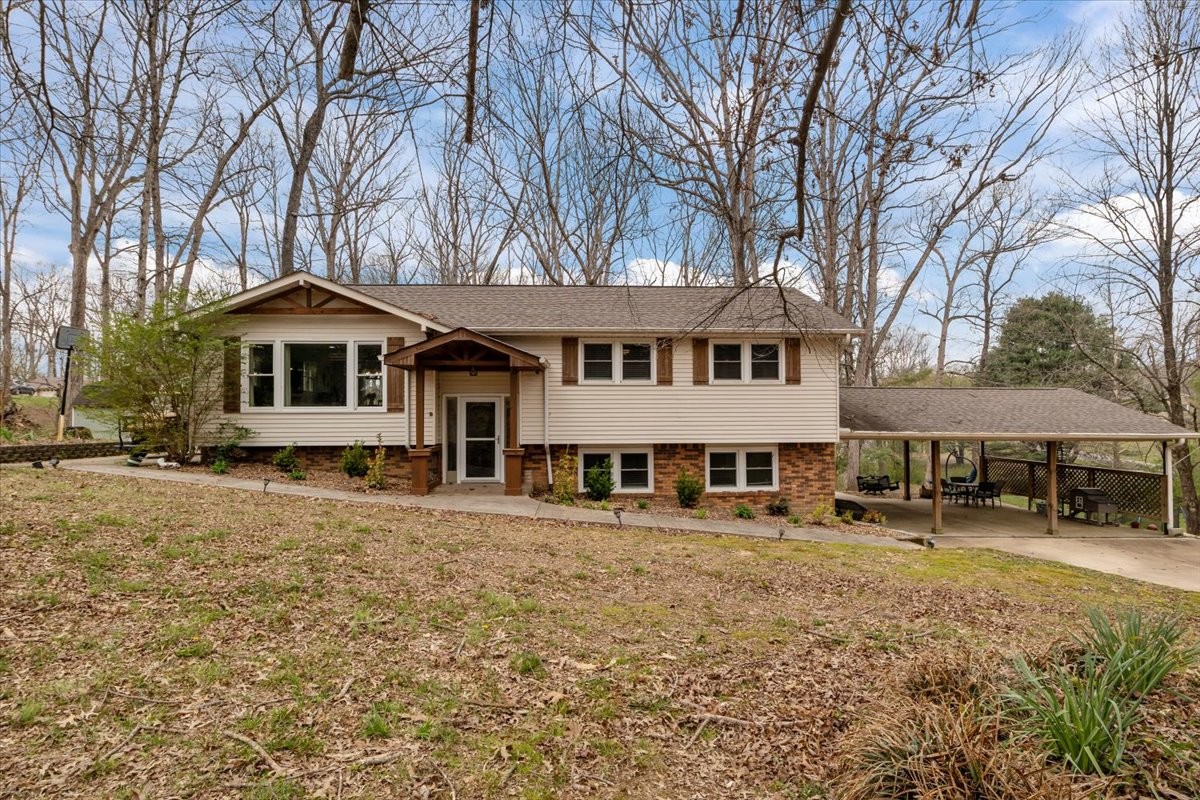 105 Clearwater Drive Tennessee Ridge, TN 37178 - Photo 5 of 67