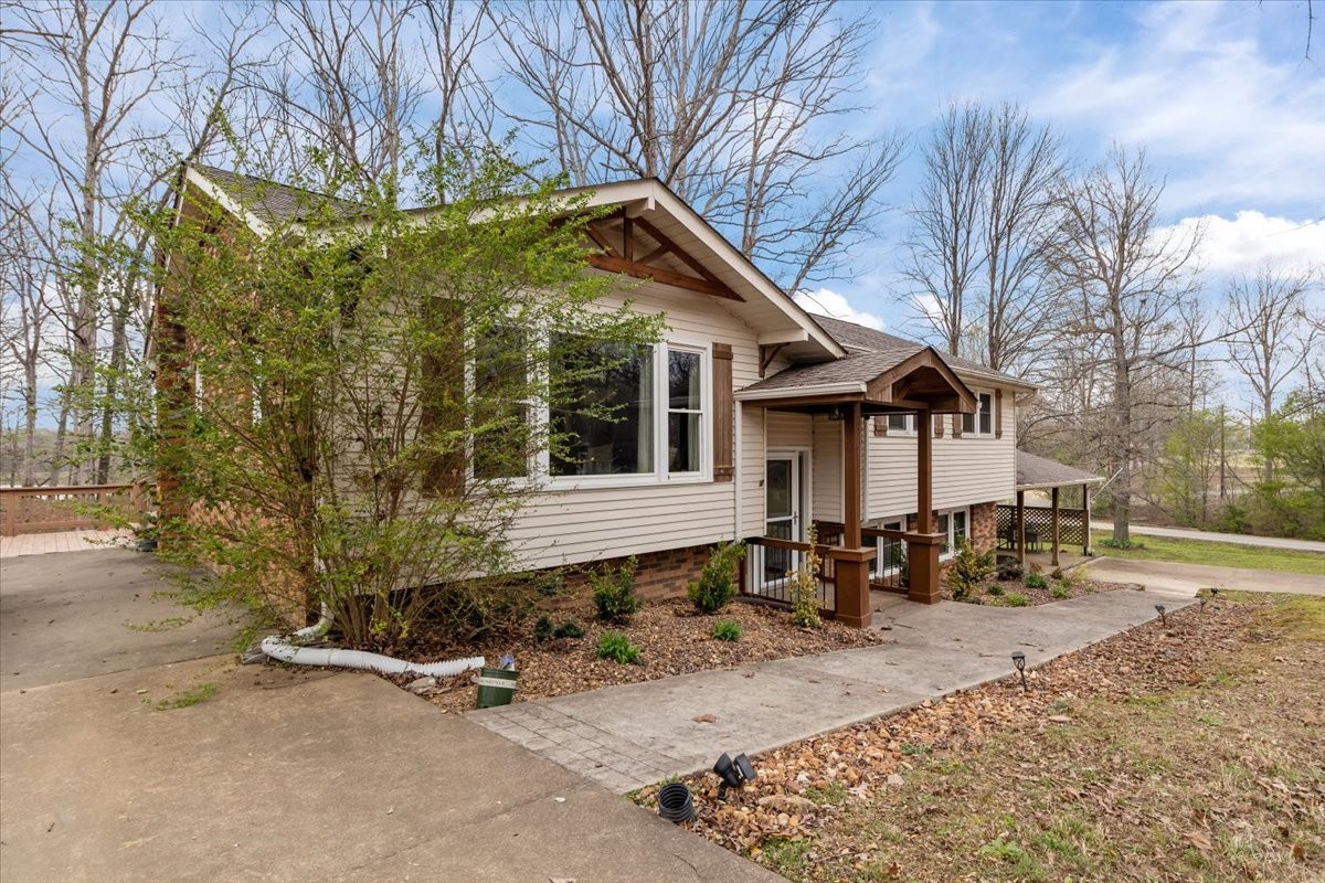 105 Clearwater Drive Tennessee Ridge, TN 37178 - Photo 6 of 67