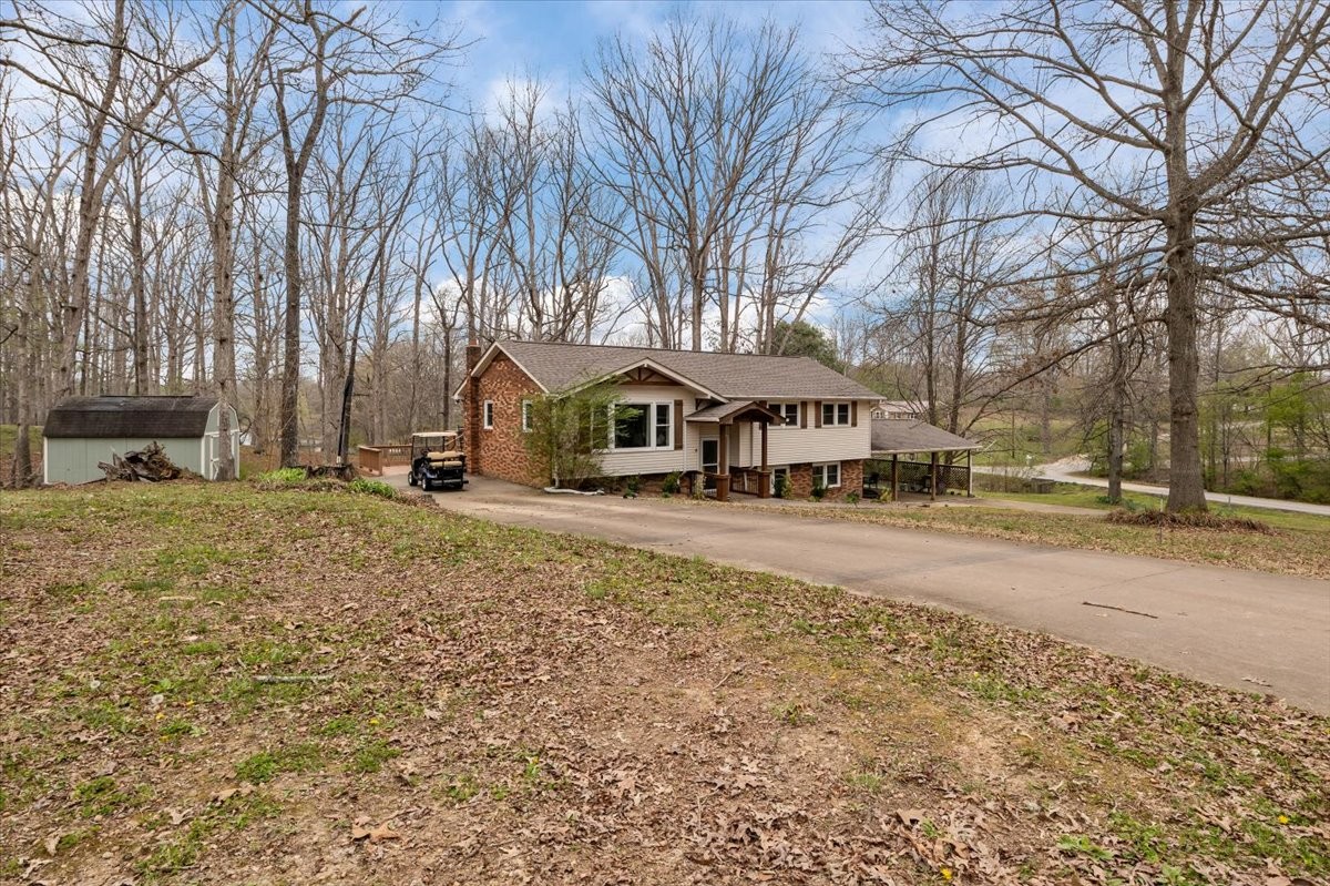 105 Clearwater Drive Tennessee Ridge, TN 37178 - Photo 64 of 67