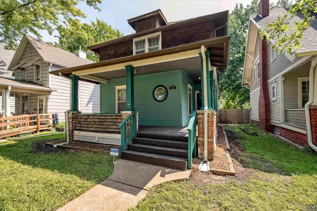 $139,650 | 306 Southwest Clay Street, Topeka, KS 66606