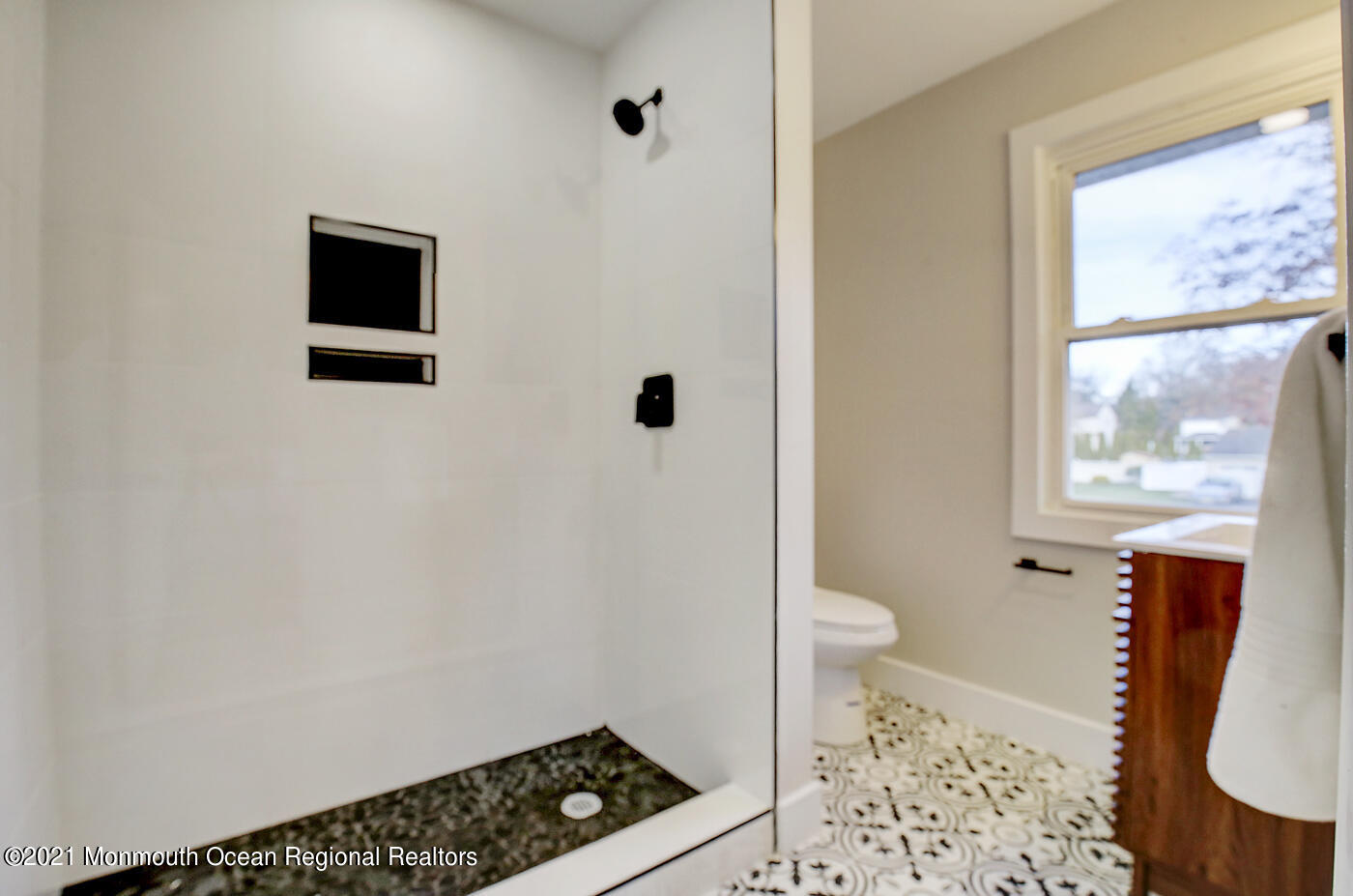 8 Sandybrook Road Manalapan, NJ 07726 - Photo 22 of 34 25 - Master Bathroom