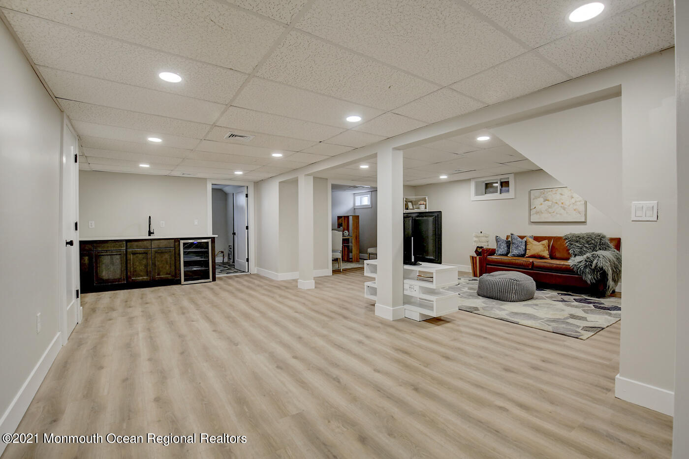 8 Sandybrook Road Manalapan, NJ 07726 - Photo 29 of 34 32 - Basement