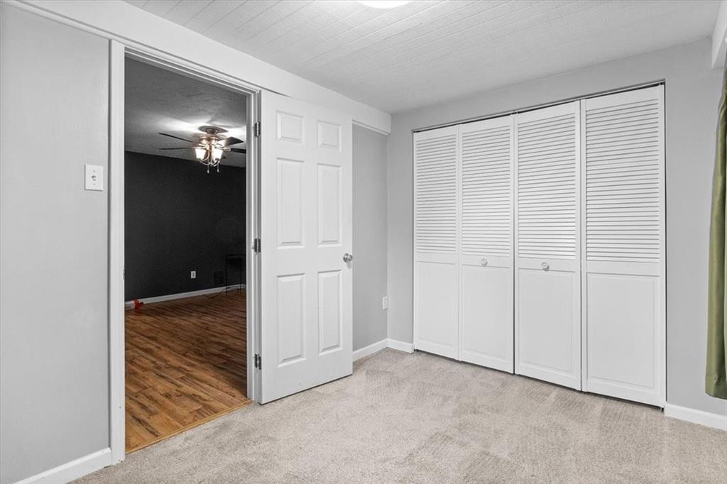 2051 Renton Road Pittsburgh, PA 15239 - Photo 17 of 25 Gallery Image 17