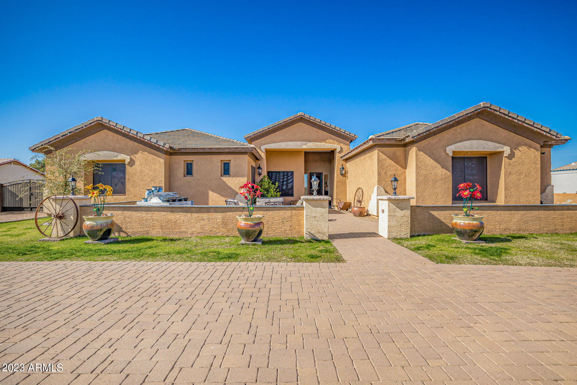 6806 North Citrus Road Waddell, AZ 85355 - Photo 2 of 124 2-Citrus