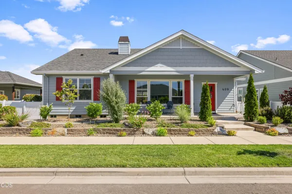 $565,000 | 409 Stone Pointe Drive, Central Point, OR 97502