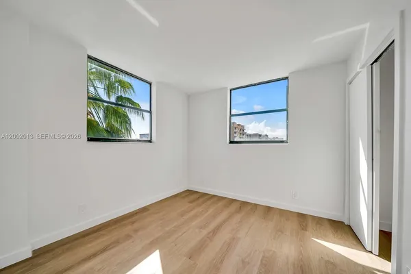 $2,600 | 501 Southwest 1st Street, Unit 502, Miami, FL 33130