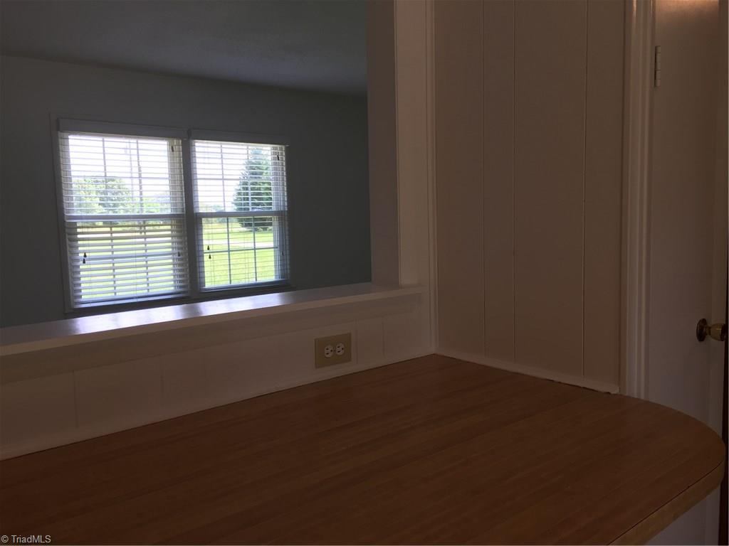 1811 Oak Ridge Road Oak Ridge, NC 27310 - Photo 10 of 21