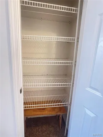 $139,900 | 812 West Douglas Street, New Douglas, IL 62074