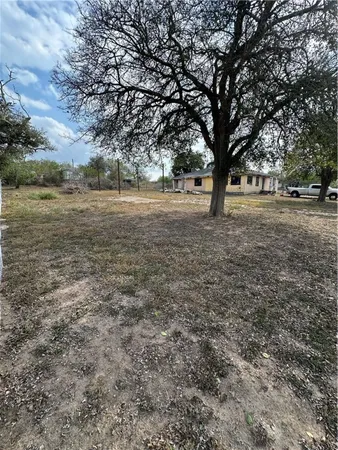 $106,000 | 127 Lake Street, Mathis, TX 78368