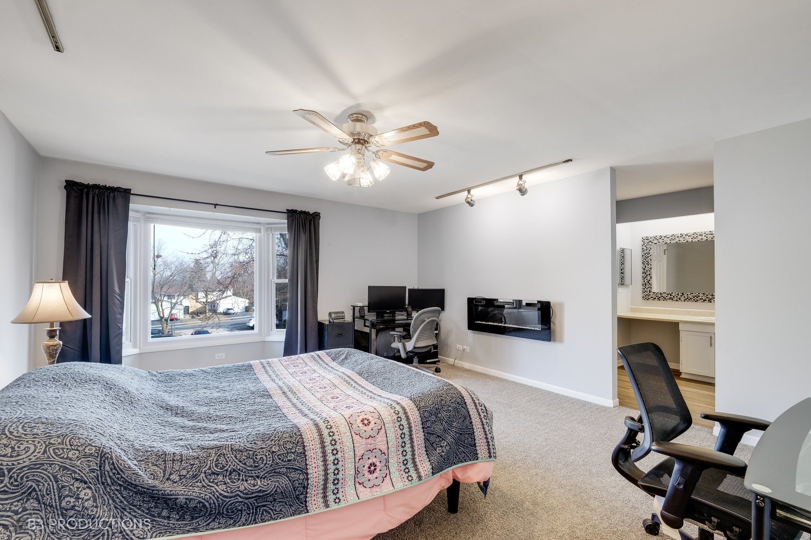 170 Tracy Way Bolingbrook, IL 60440 - Photo 8 of 15 Gallery Image 8