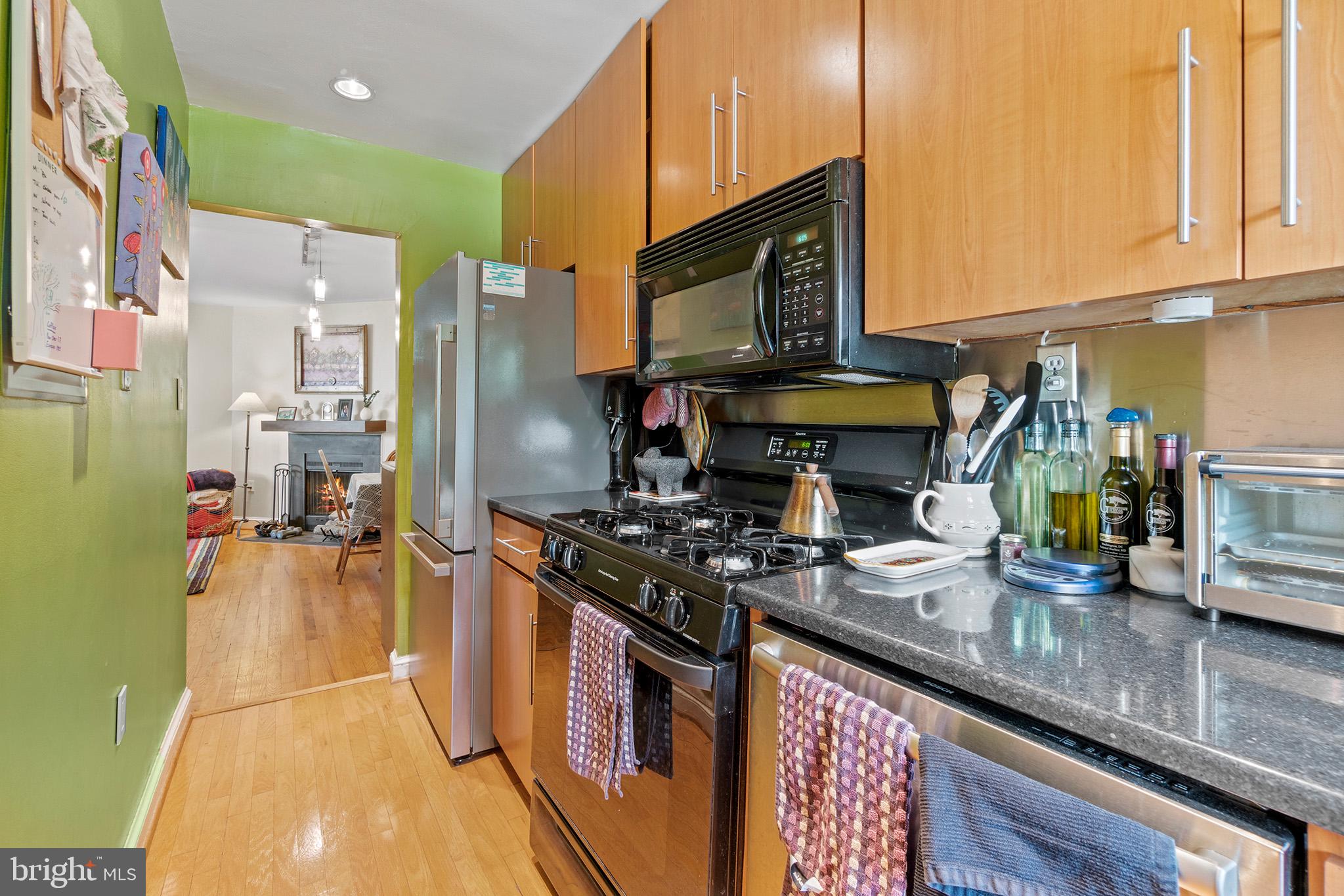 2604 Tunlaw Road Northwest, Unit 6 Washington, DC 20007 - Photo 13 of 20