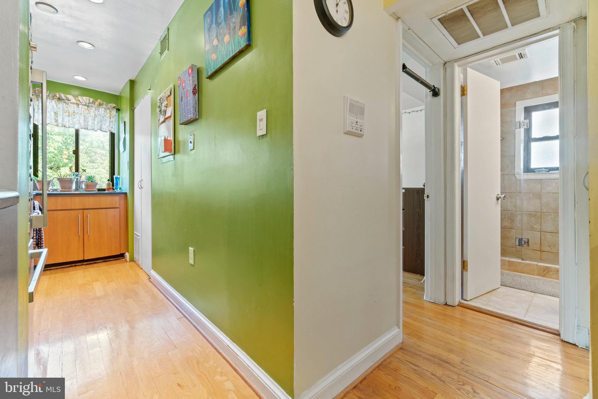 2604 Tunlaw Road Northwest, Unit 6 Washington, DC 20007 - Photo 14 of 20