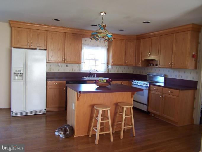5203 Huntingtown Road Huntingtown, MD 20639 - Photo 20 of 25 Kitchen