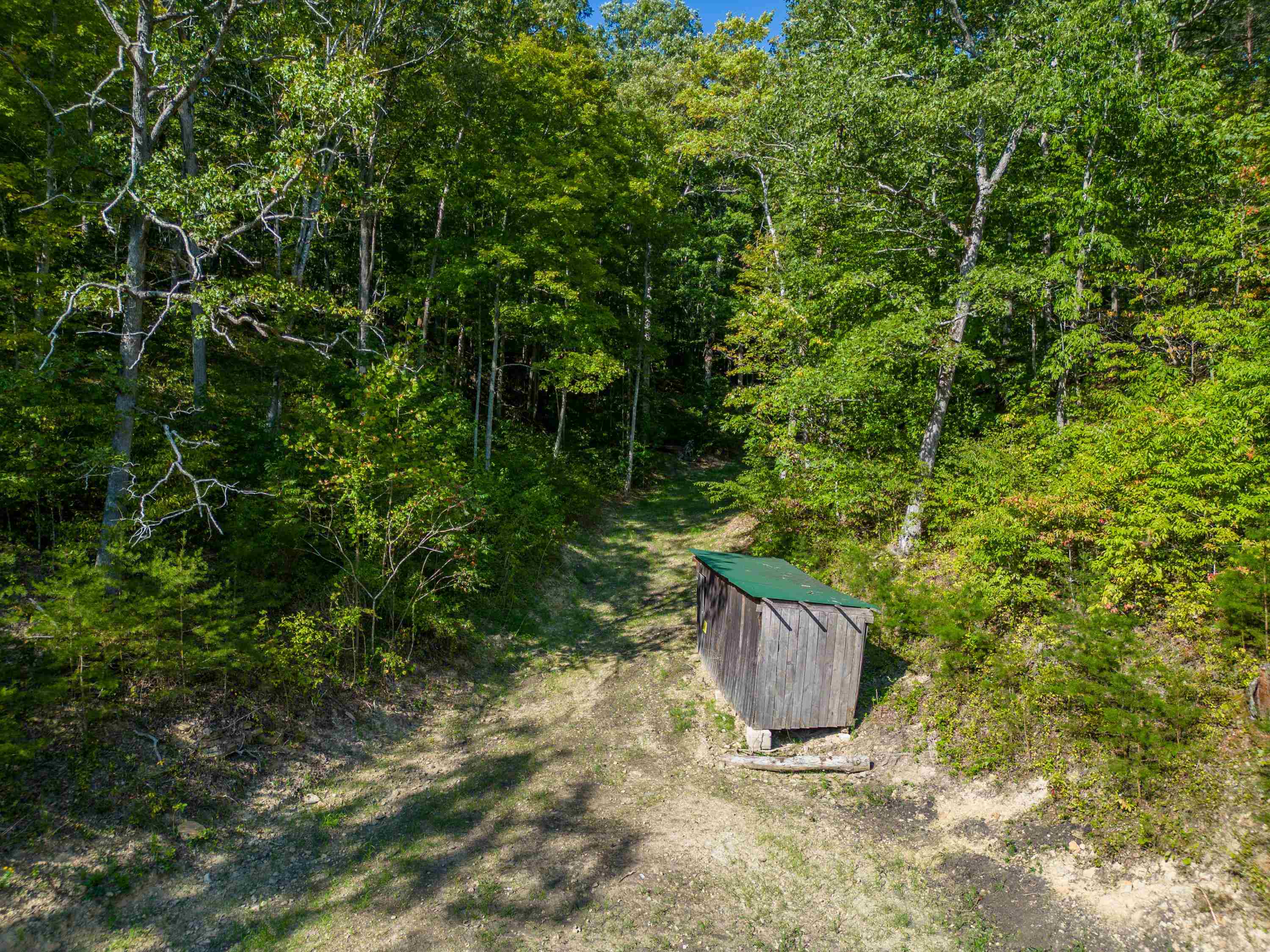 944 Howe Hollow Hoods Run Road Greenup, KY 41144 - Photo 15 of 29 Gallery Image 15