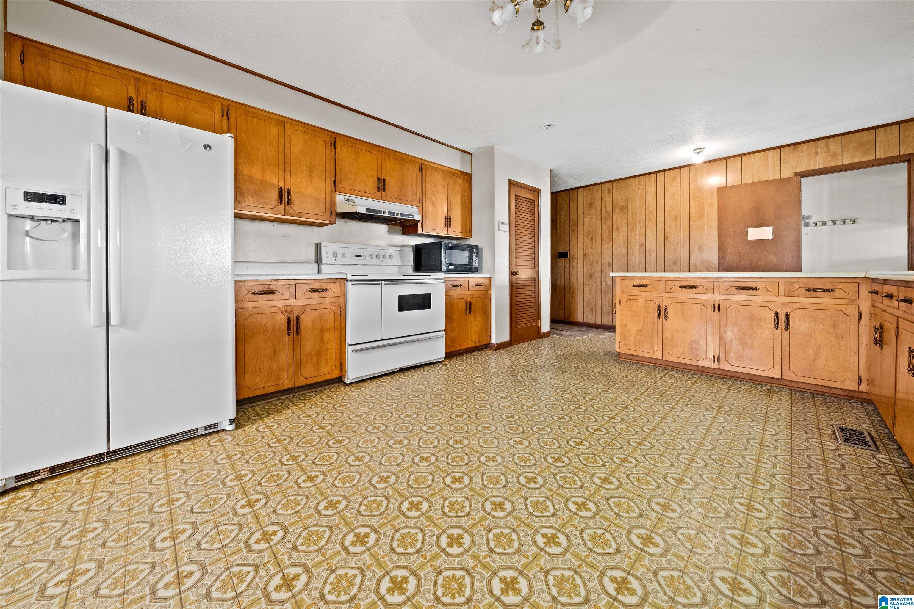 2534 Foster Road Delta, AL 36258 - Photo 3 of 20 Gallery Image 3