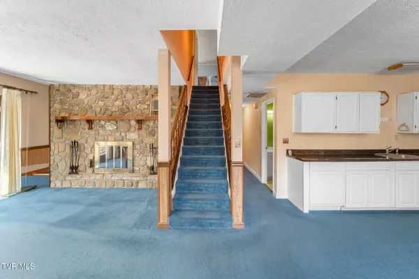 $419,000 | 823 Birdie Drive, Abingdon, VA 24211