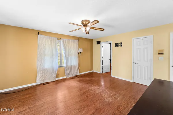 $419,000 | 823 Birdie Drive, Abingdon, VA 24211