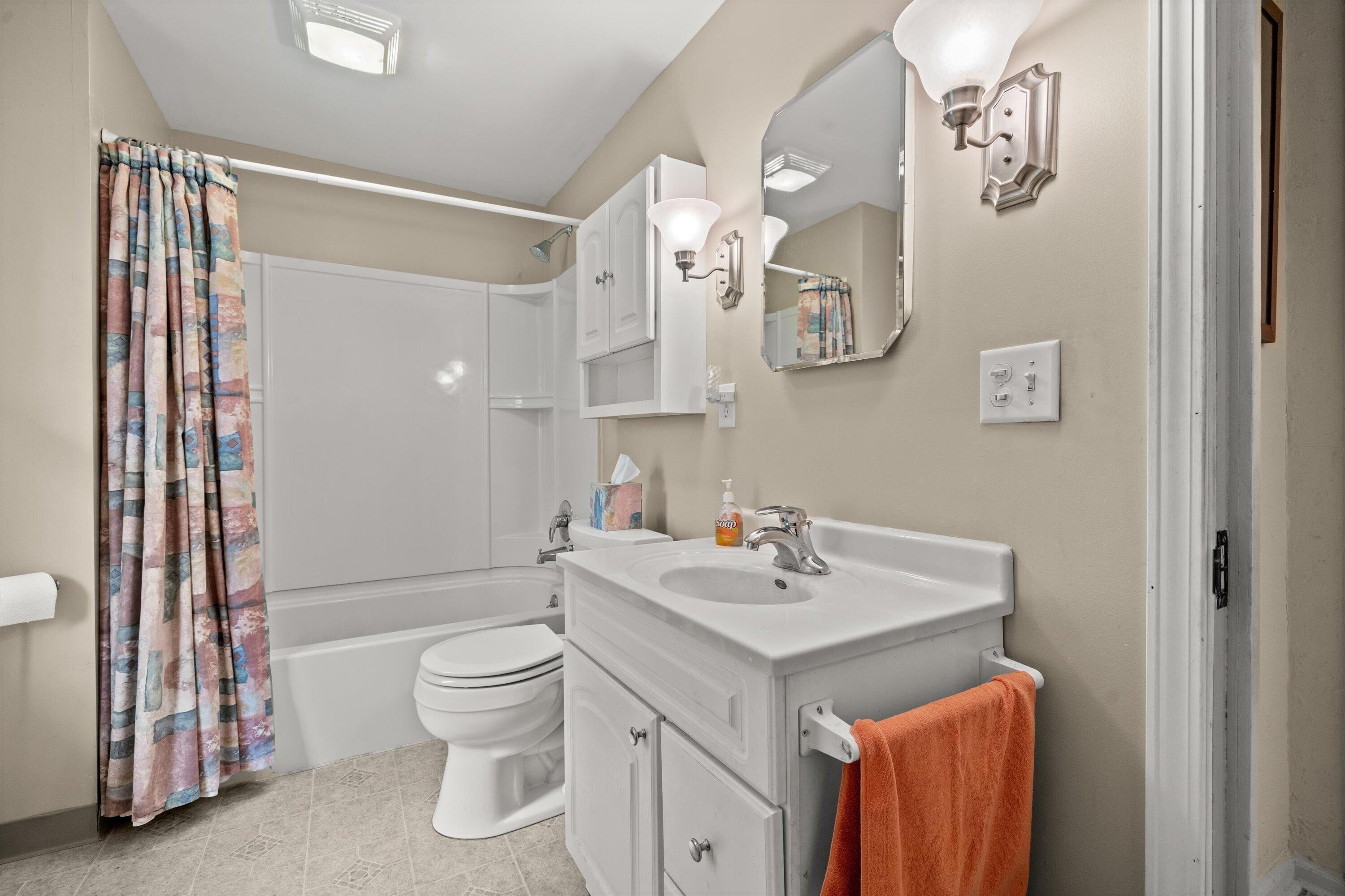 408 Valley Road Twin Lakes, WI 53181 - Photo 16 of 48 Full bath updated in 2016