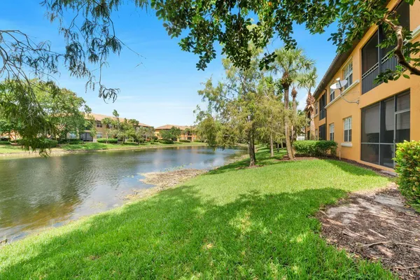 $3,500 | 8035 Northwest 127th Lane, Unit 3E, Parkland, FL 33076