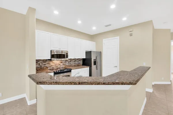 $3,500 | 8035 Northwest 127th Lane, Unit 3E, Parkland, FL 33076