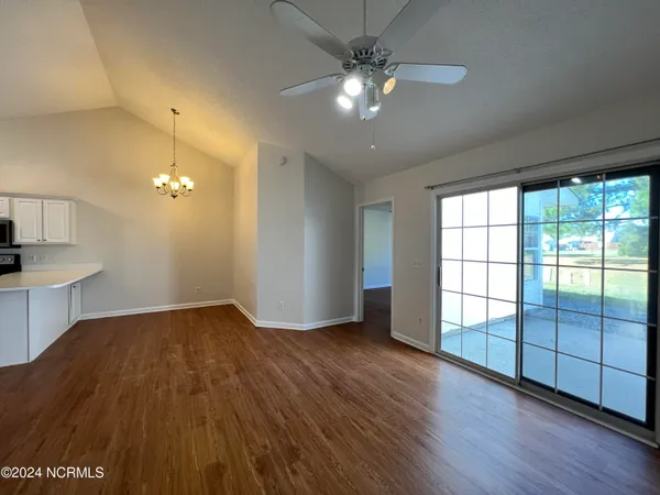 $1,600 | 3877 Merestone Drive, Wilmington, NC 28412