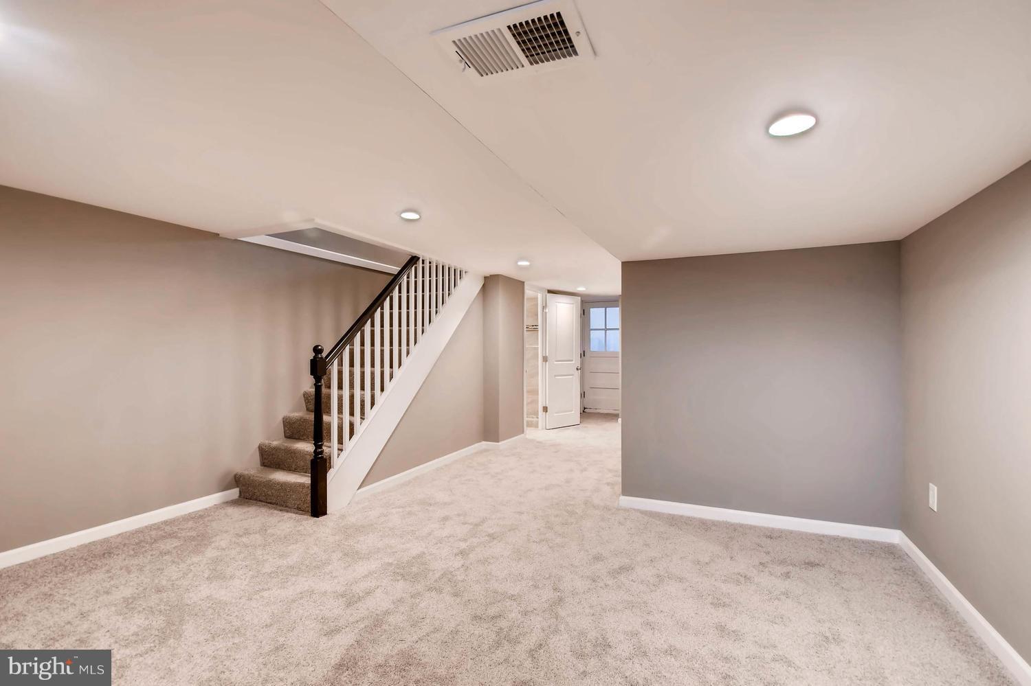 2210 Redthorn Road Middle River, MD 21220 - Photo 19 of 30 FULLY-CARPETED FAMILY ROOM