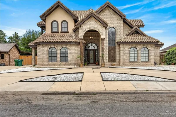 $328,000 | 2804 Charlotte Drive, Pharr, TX 78577