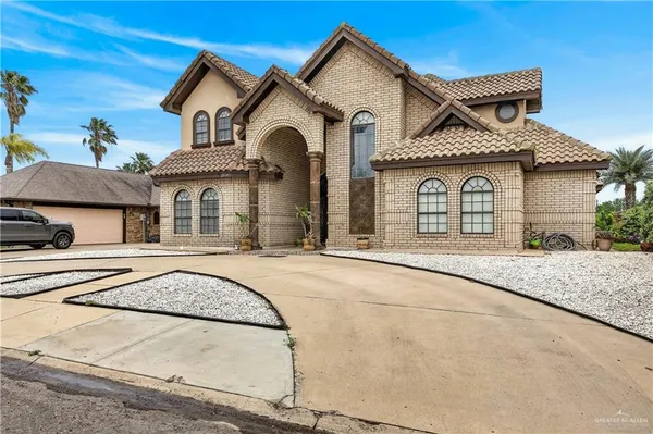 $328,000 | 2804 Charlotte Drive, Pharr, TX 78577