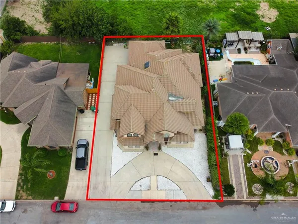 $328,000 | 2804 Charlotte Drive, Pharr, TX 78577