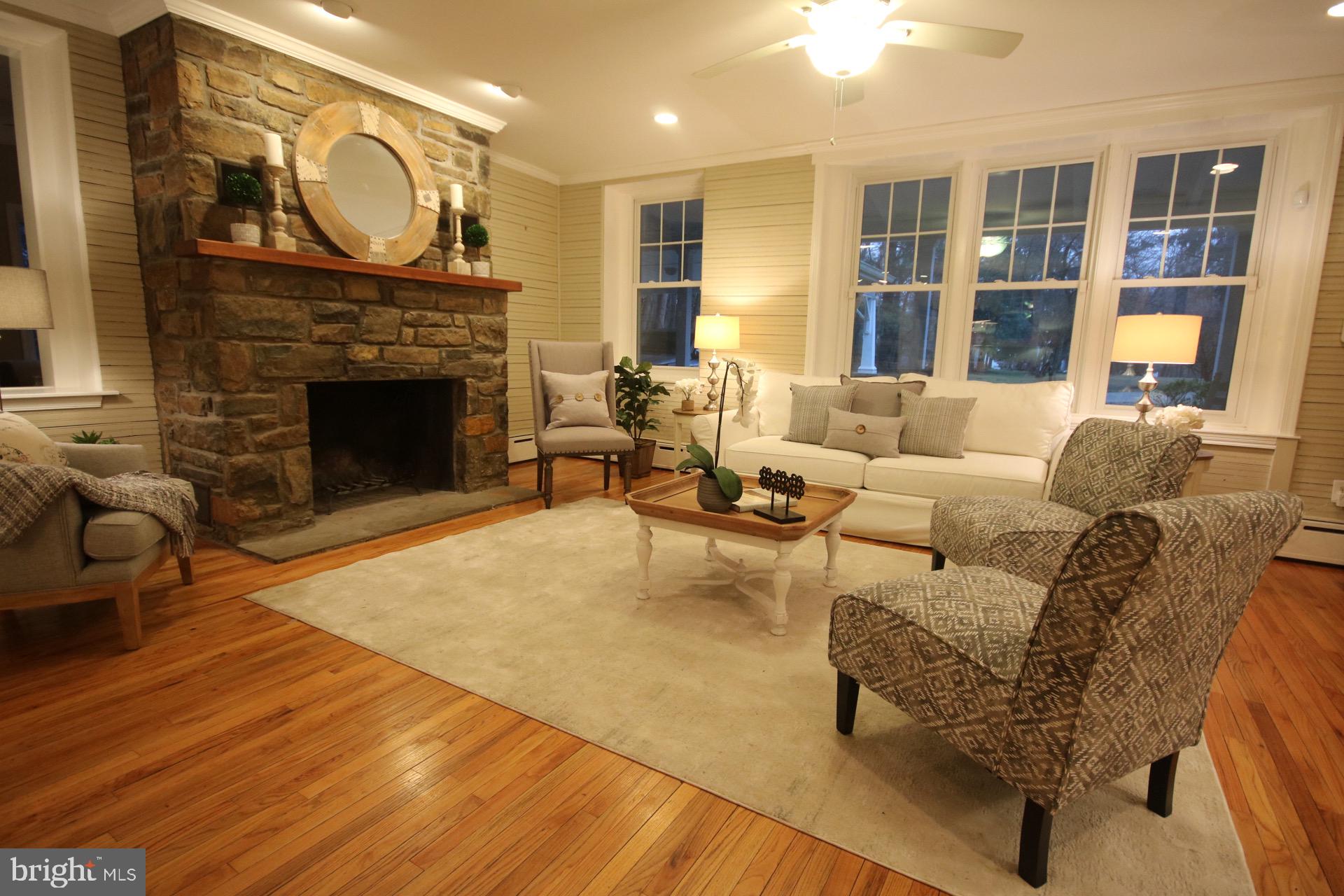 215 Conestoga Road Devon, PA 19333 - Photo 4 of 26 Living Room