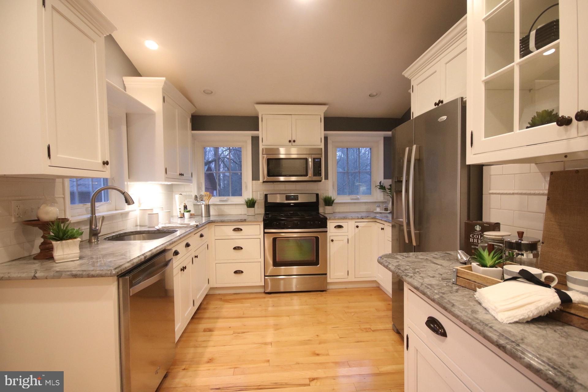 215 Conestoga Road Devon, PA 19333 - Photo 8 of 26 Kitchen