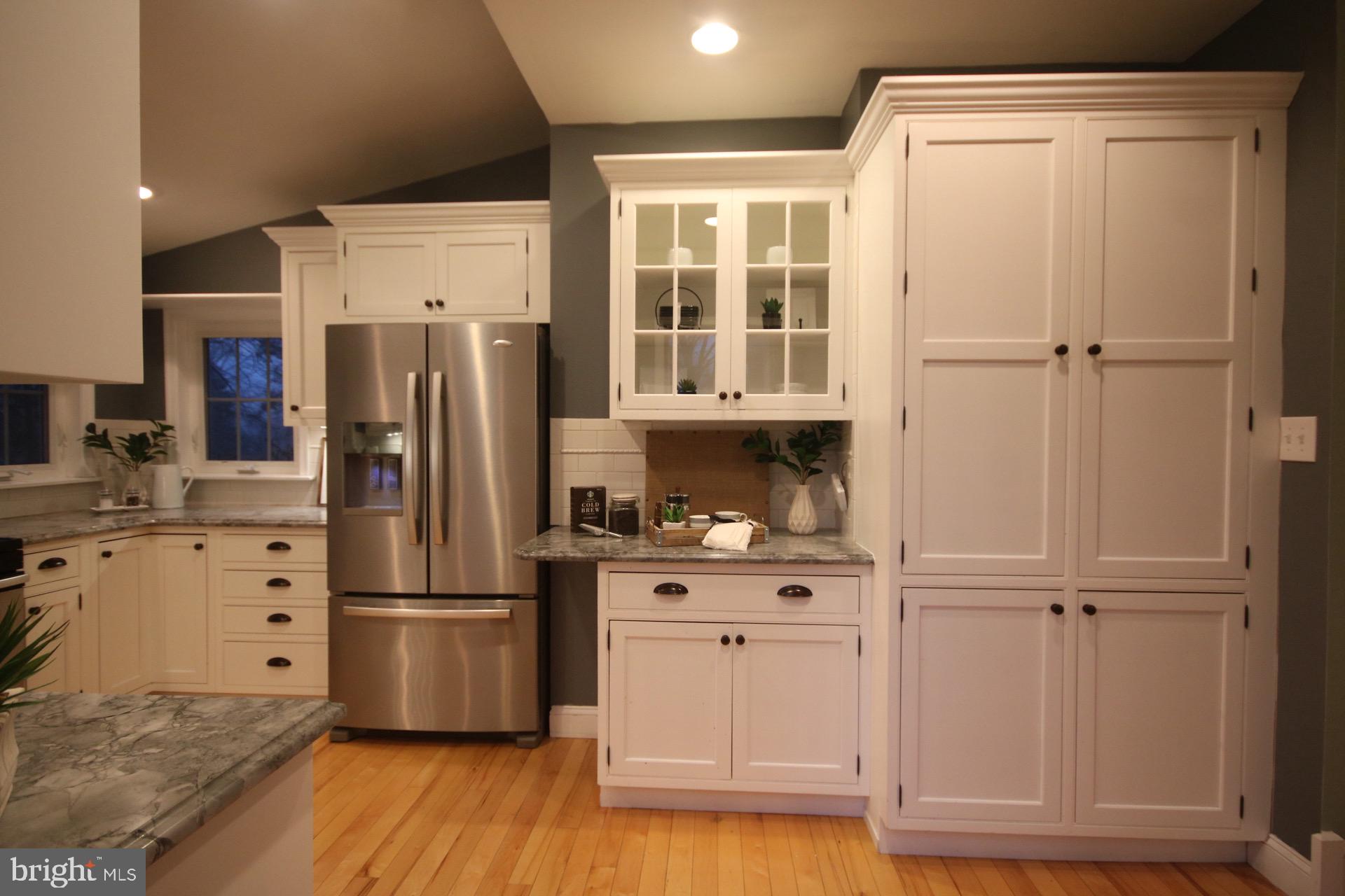 215 Conestoga Road Devon, PA 19333 - Photo 10 of 26 Kitchen
