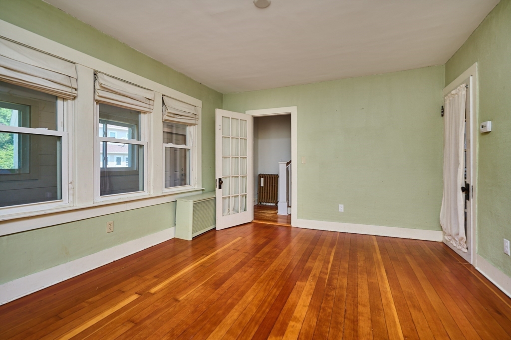 78 Ferry Street Easthampton, MA 01027 - Photo 16 of 35