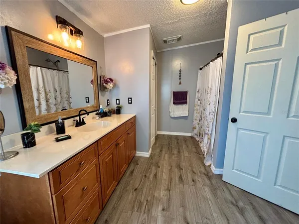 $1,900 | 6433 Orris Street, Zephyrhills, FL 33542