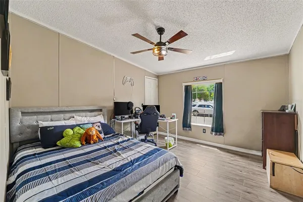 $1,900 | 6433 Orris Street, Zephyrhills, FL 33542