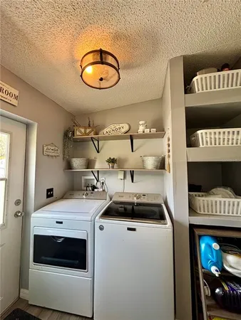 $1,900 | 6433 Orris Street, Zephyrhills, FL 33542