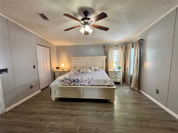 $1,900 | 6433 Orris Street, Zephyrhills, FL 33542