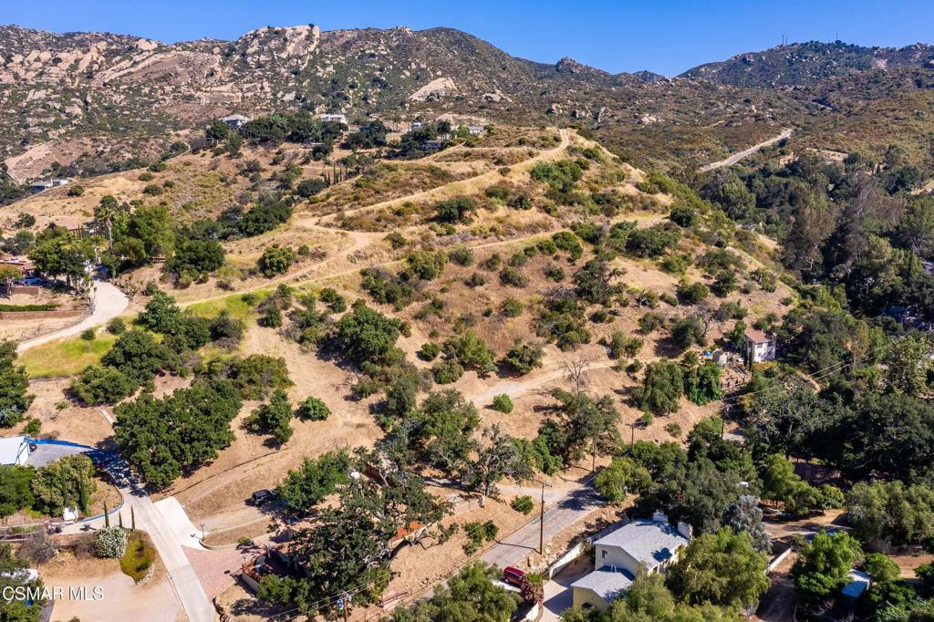 1194 Black Canyon Road Simi Valley, CA 93063 - Photo 30 of 32
