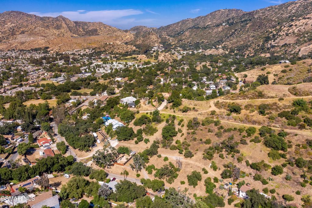 1194 Black Canyon Road Simi Valley, CA 93063 - Photo 31 of 32