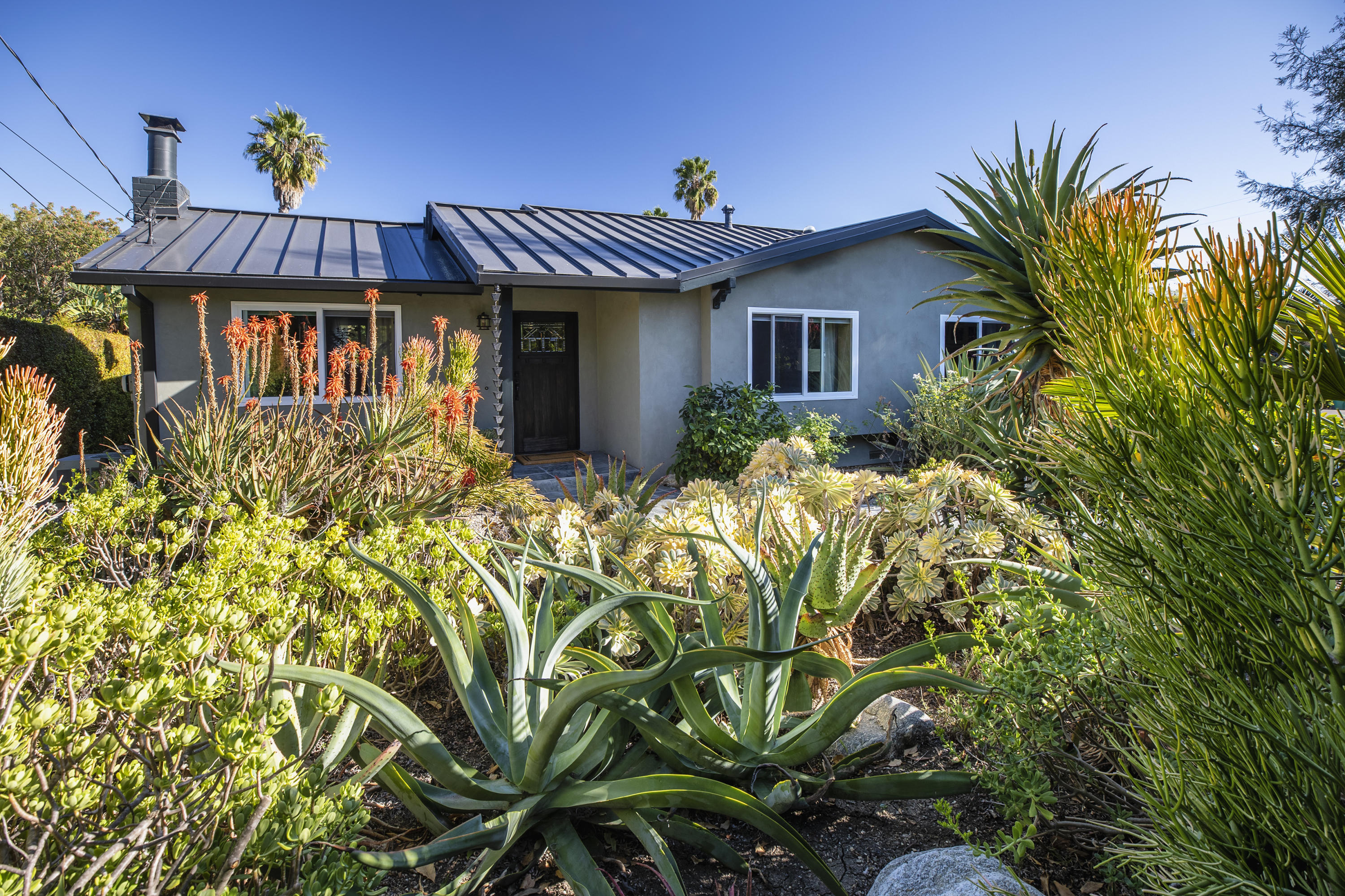 1084 Cheltenham Road Santa Barbara, CA 93105 - Photo 1 of 19 1084Chelthenham_03