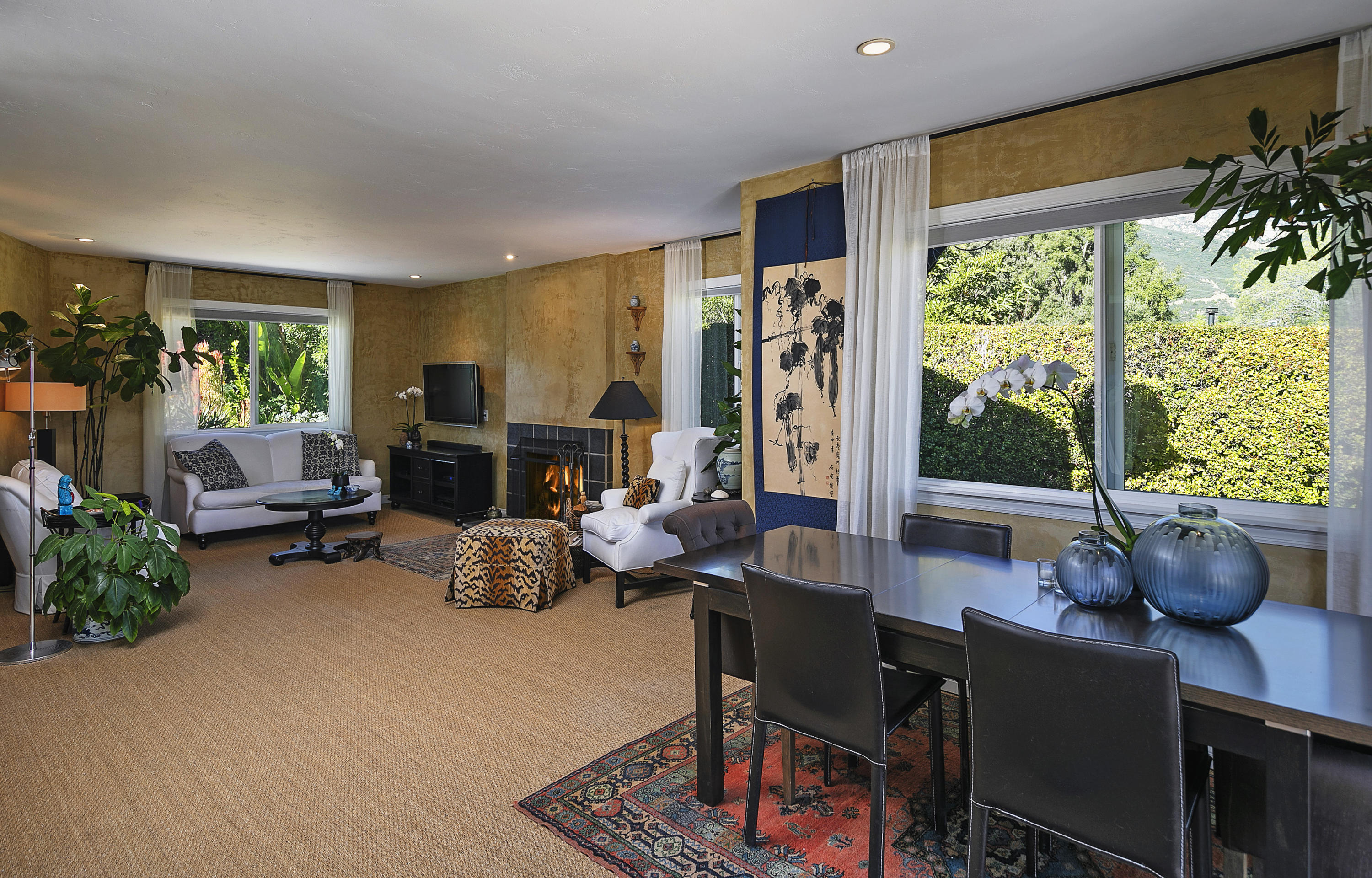 1084 Cheltenham Road Santa Barbara, CA 93105 - Photo 3 of 19 1084Chelthenham_17