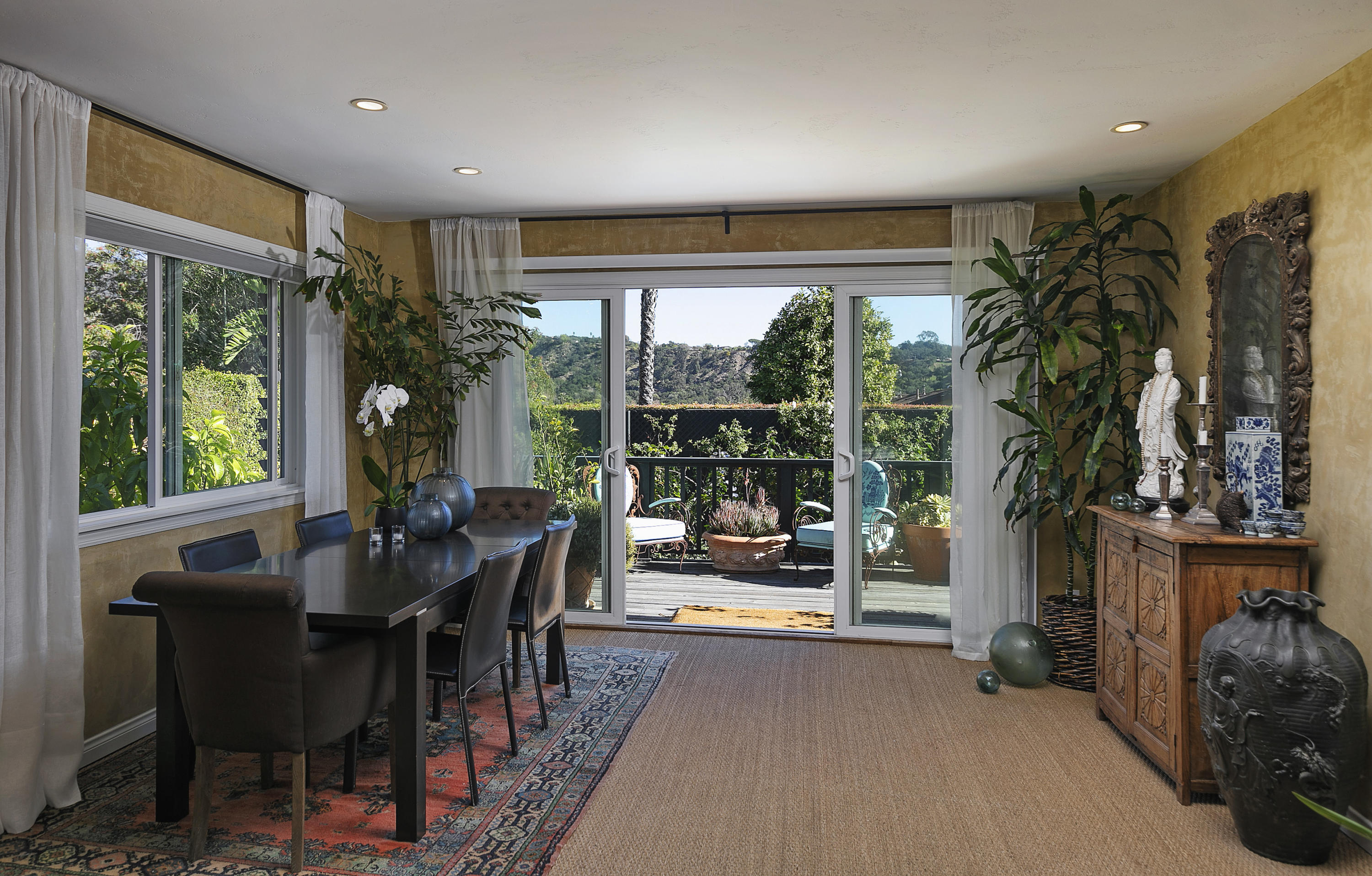 1084 Cheltenham Road Santa Barbara, CA 93105 - Photo 4 of 19 1084Chelthenham_18