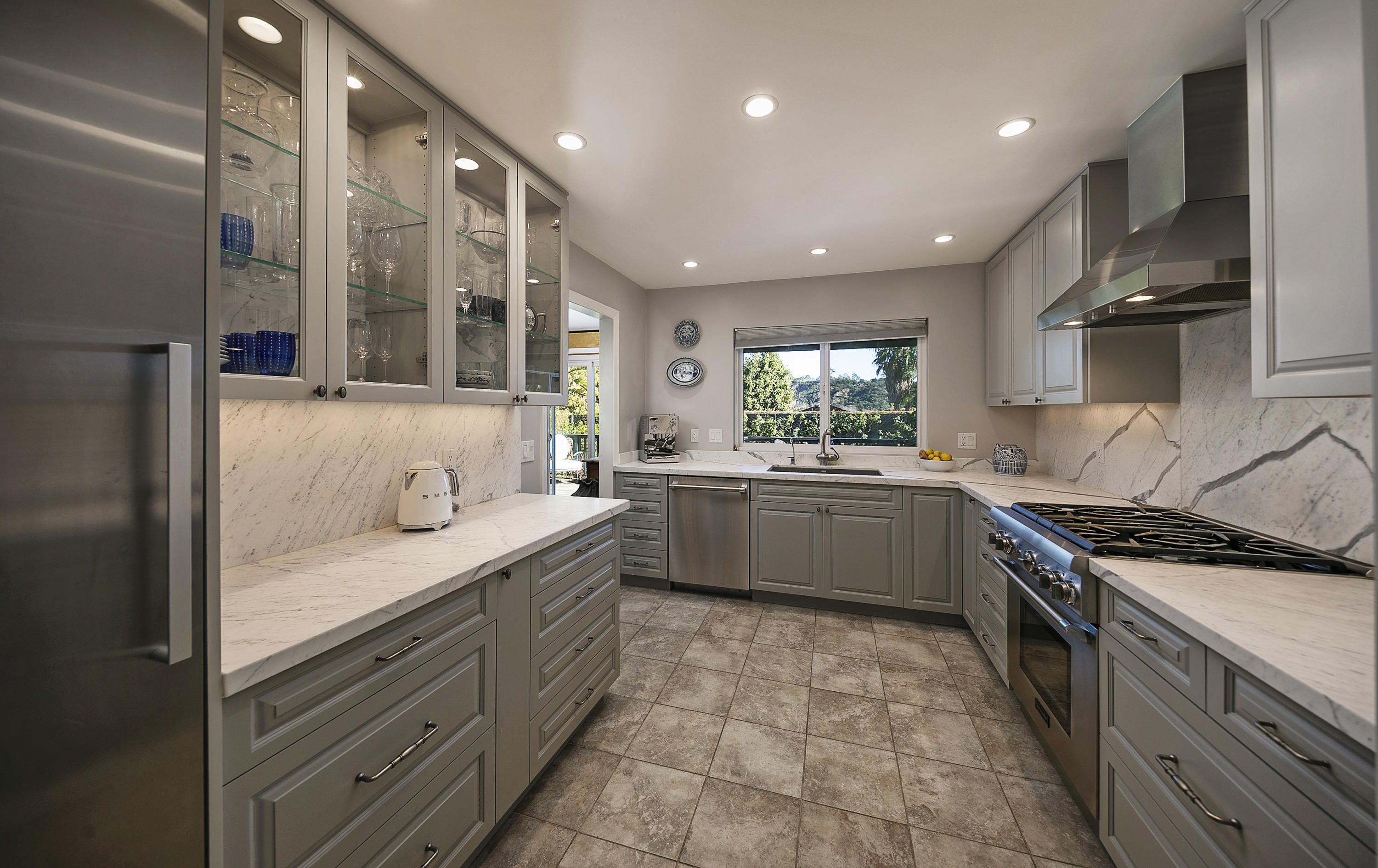 1084 Cheltenham Road Santa Barbara, CA 93105 - Photo 5 of 19 1084Chelthenham_16