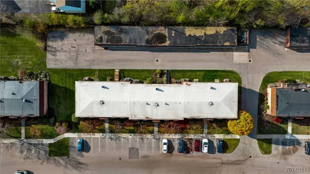 $144,900 | 70 Charter Oaks Drive, Unit 2, Amherst, NY 14228