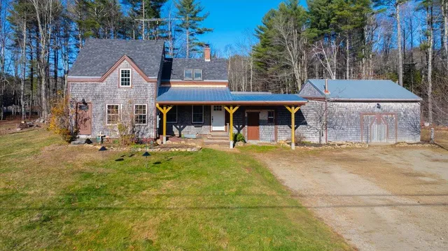 $370,000 | 450 Carroll Road, Warren, ME 04864
