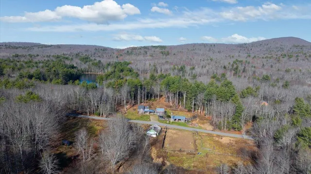 $370,000 | 450 Carroll Road, Warren, ME 04864