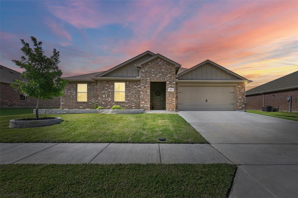 312 Duke Court Fate, TX 75189 - Photo 3 of 34