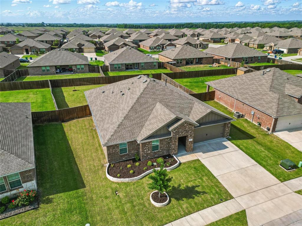312 Duke Court Fate, TX 75189 - Photo 5 of 34