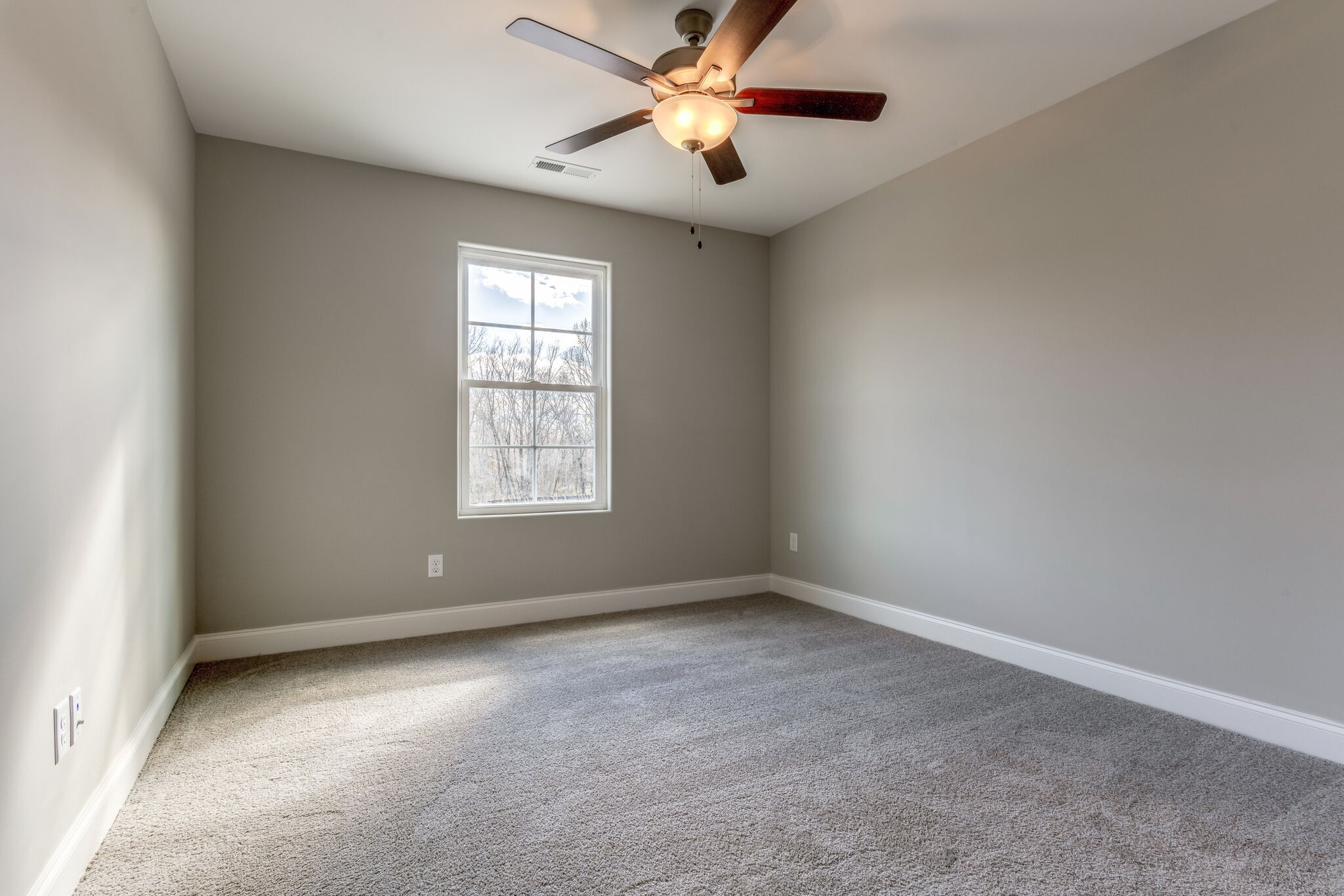 172 Creek Wood Road Manchester, TN 37355 - Photo 23 of 30 Gallery Image 23